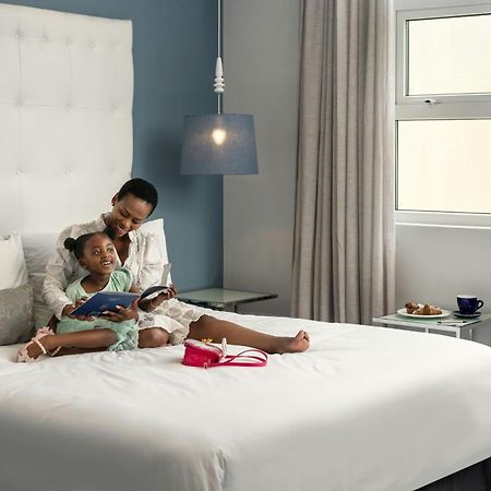 Protea Hotel By Marriott Cape Town Sea Point Extérieur photo