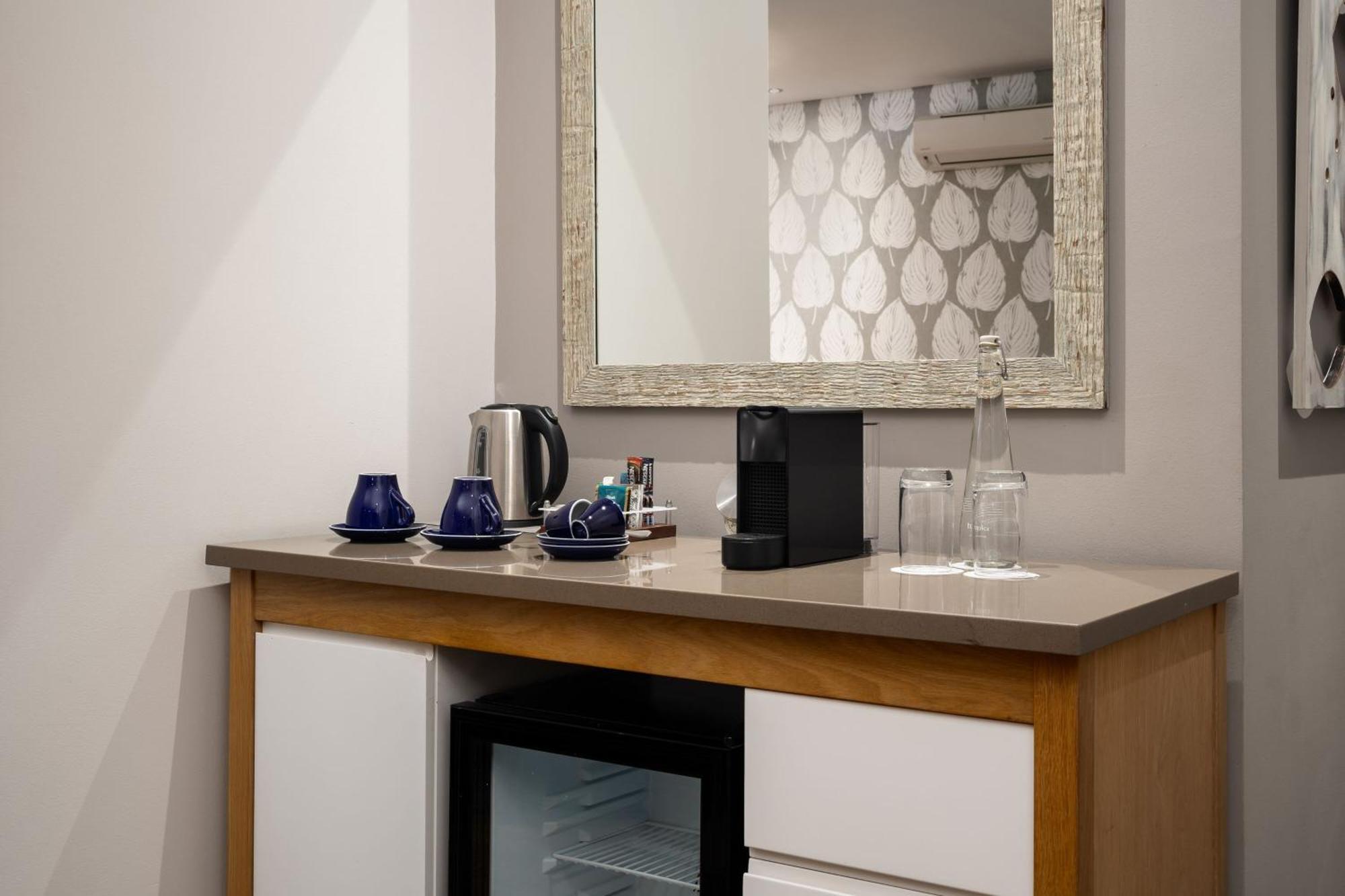 Protea Hotel By Marriott Cape Town Sea Point Extérieur photo