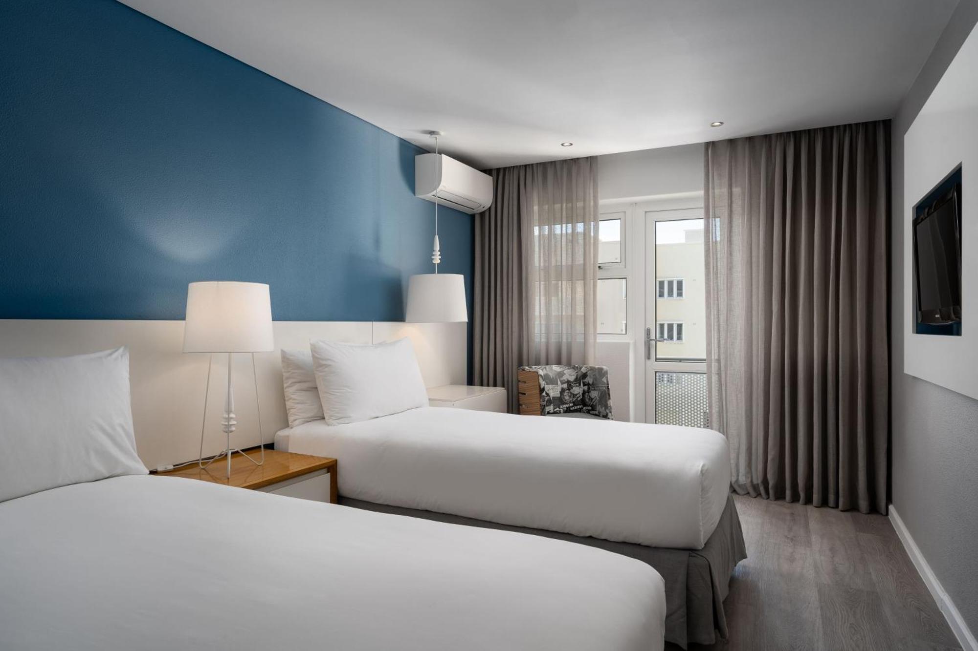 Protea Hotel By Marriott Cape Town Sea Point Extérieur photo