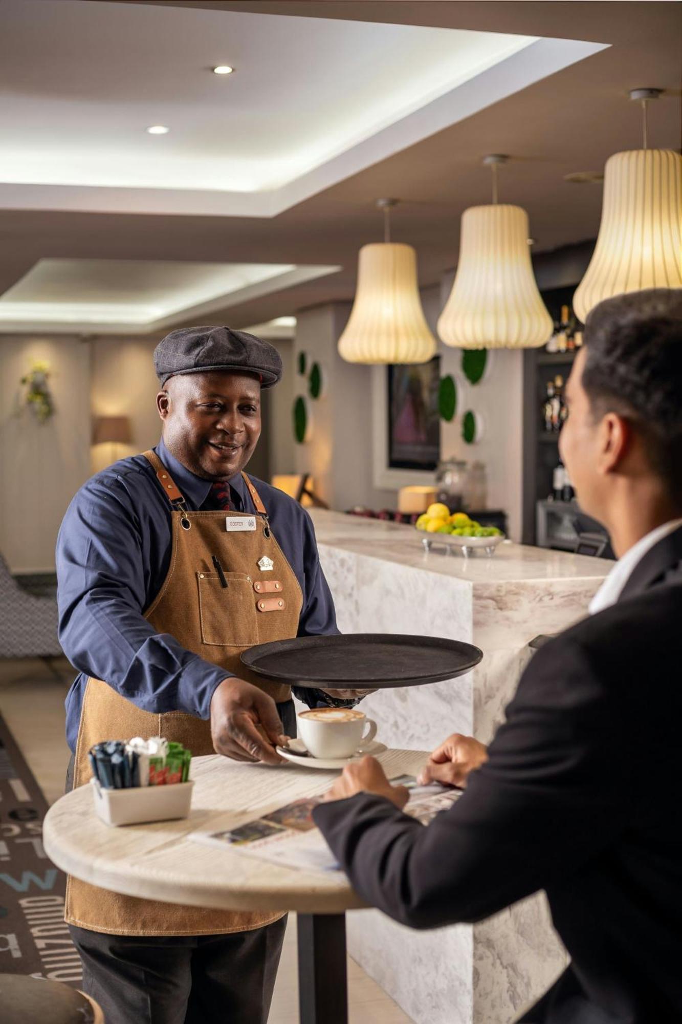 Protea Hotel By Marriott Cape Town Sea Point Extérieur photo
