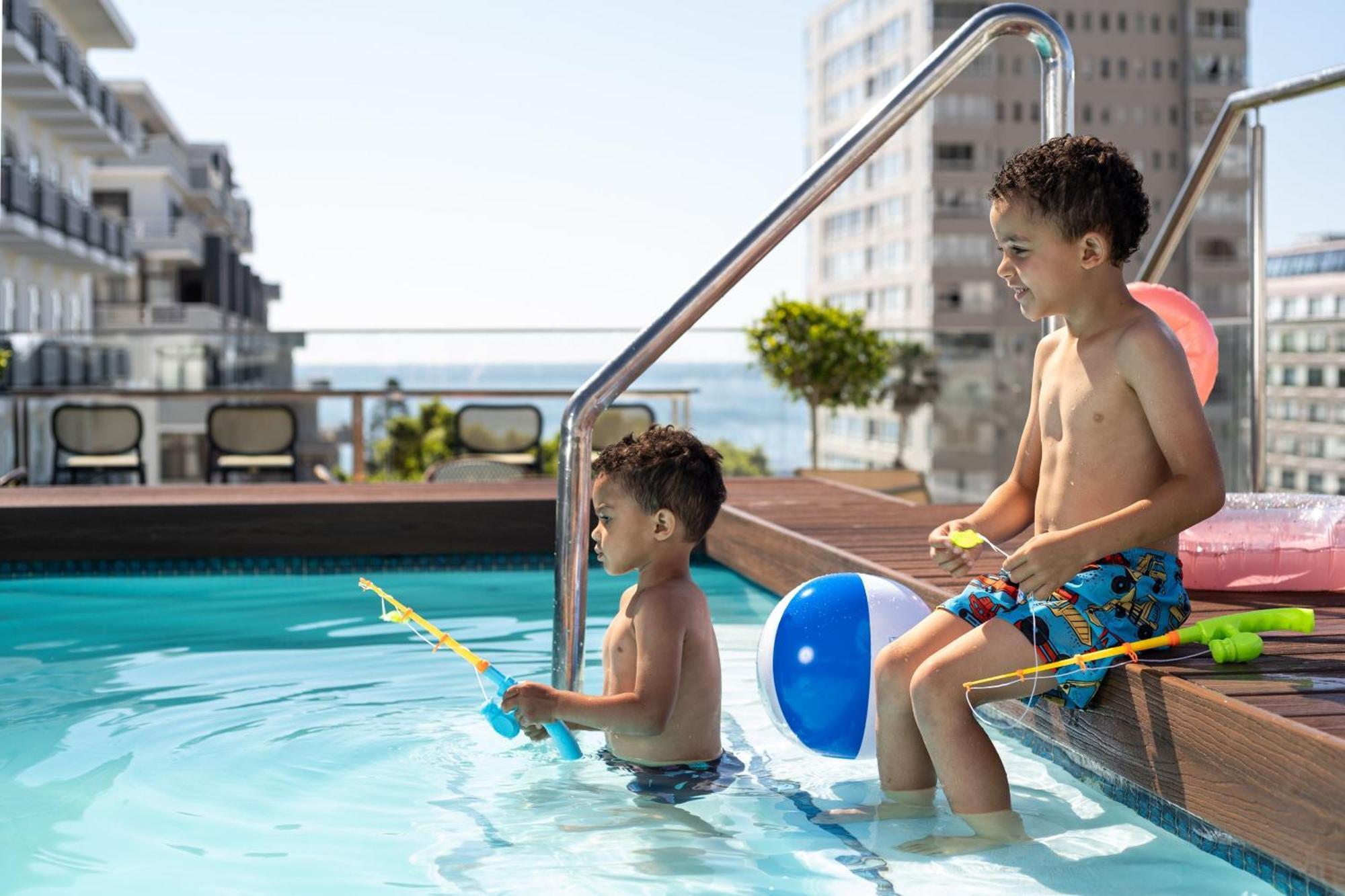 Protea Hotel By Marriott Cape Town Sea Point Extérieur photo